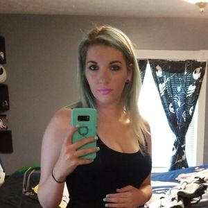 Meet your Posher, Ashlee